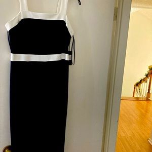 Long pantsuit Navy blue with white trim